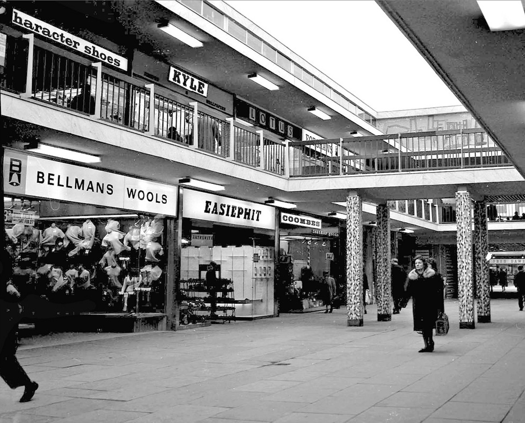 16917731869_2fc59ece6c_b