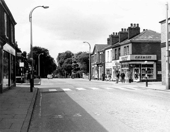 Castle Street – Edgeley #1 – Modern Mooch