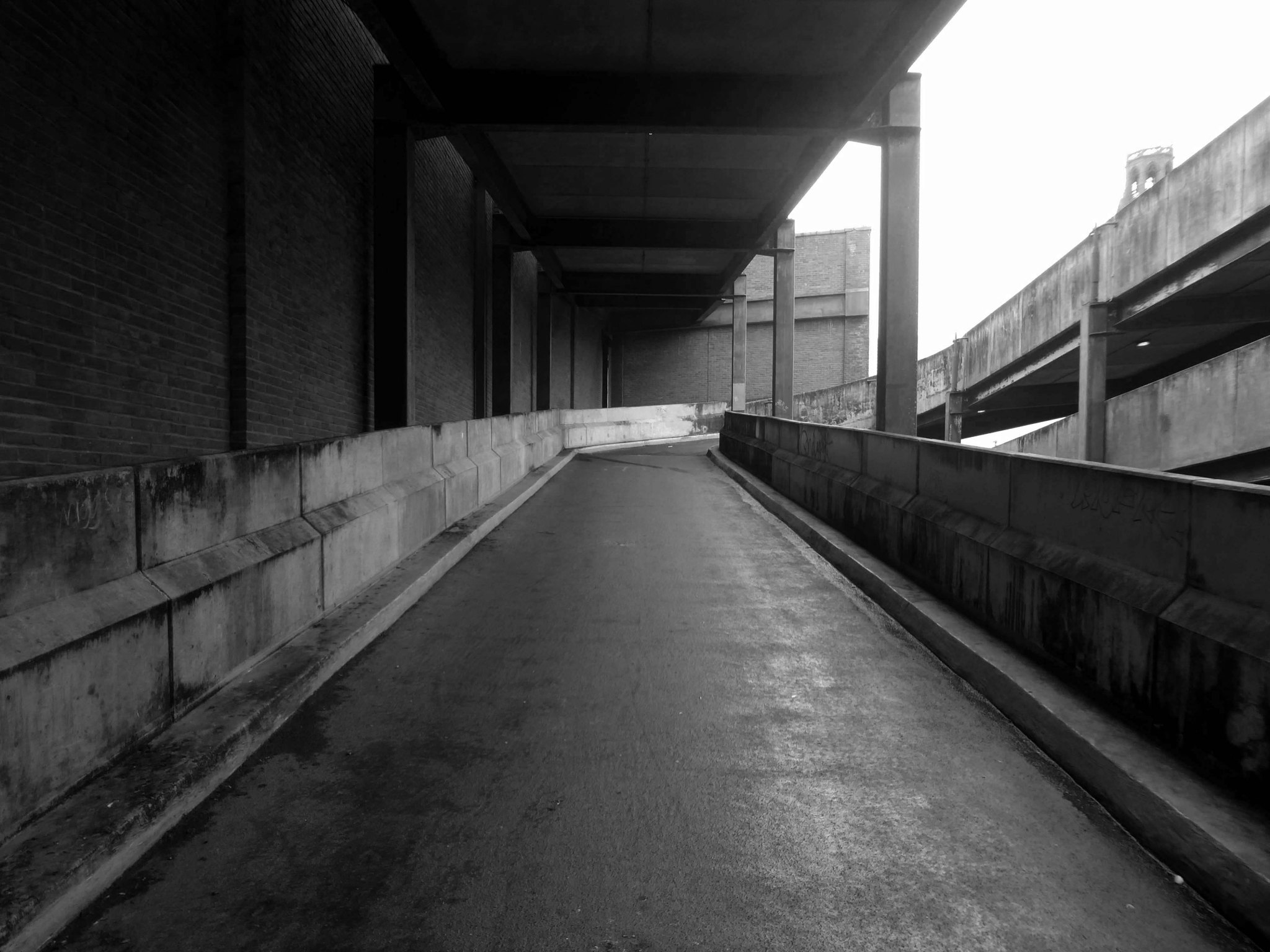 car park ramp – Modern Mooch
